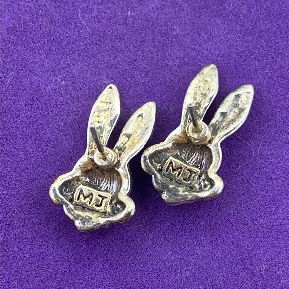 💛 Vintage Gold & Silver Plated Bunny Stud Earrings - Picture 3 of 4